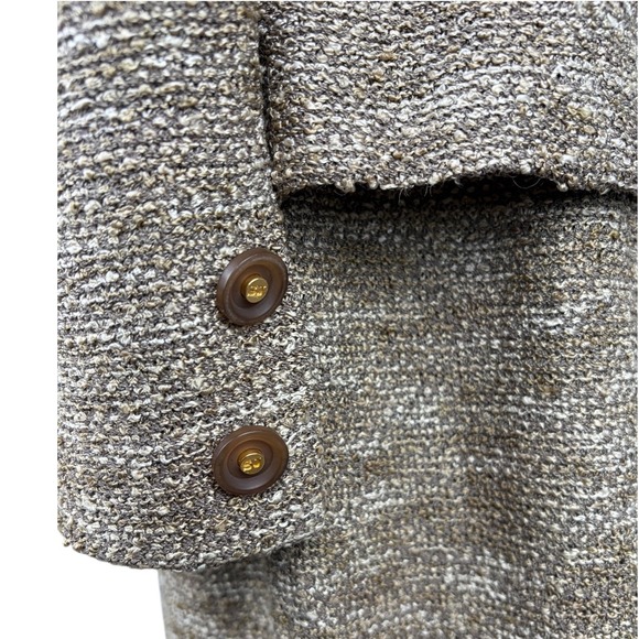 St. John‎ Collection Knit Skirt Suit Tan/Brown - Blazer size 6/Skirt size 8 - Picture 5 of 10